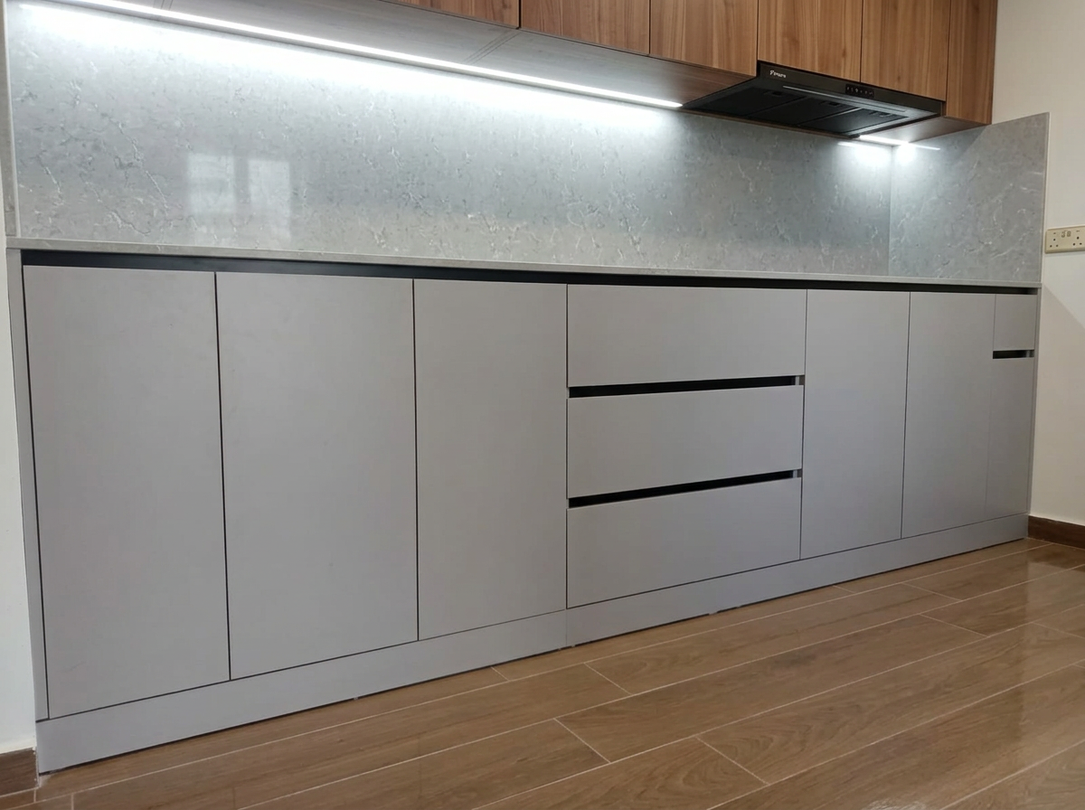 Grey Handleless Kitchen